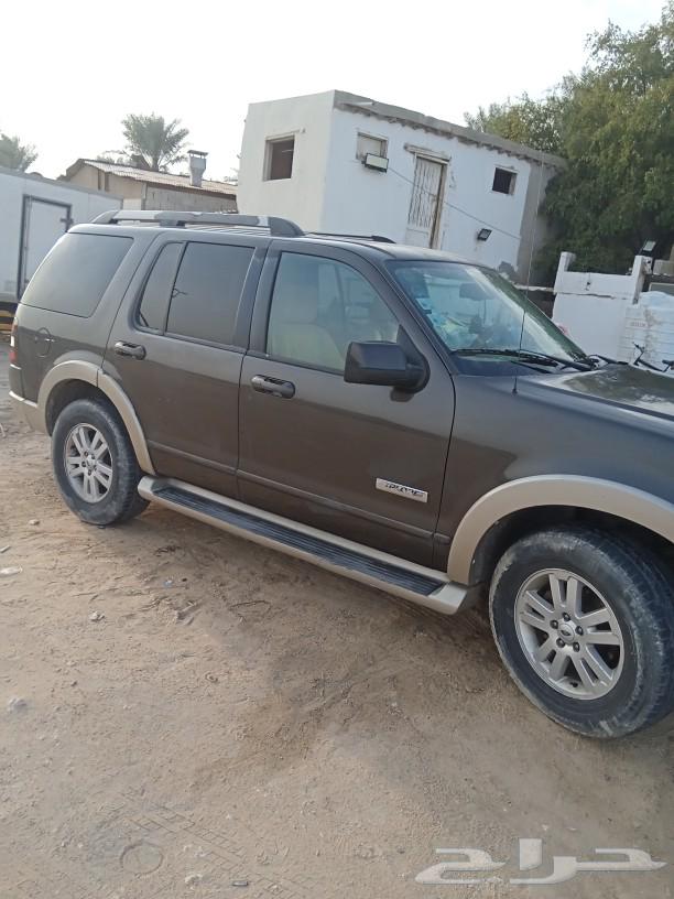 Ford Explorer63290563615107111