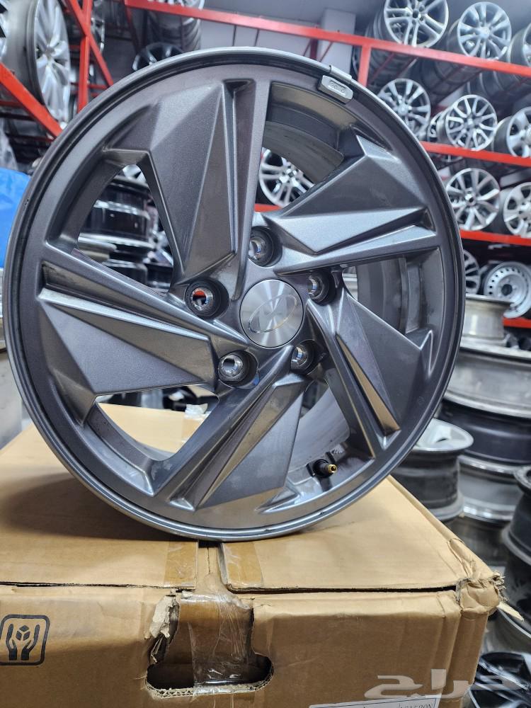 Original Hyundai 2024 Agency Alloys 15 Inch63616154861442113