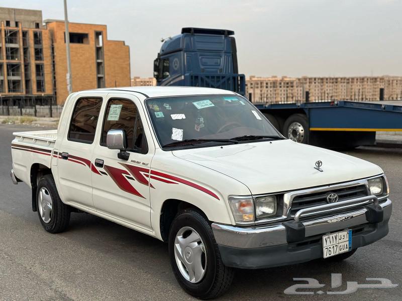 Hilux 2000, agency, sold out63009179286145112
