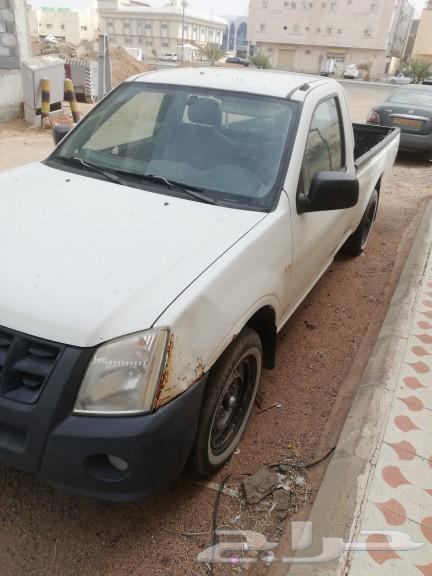 For sale Isuzu 2012 diesel pickup truck63289679070339112