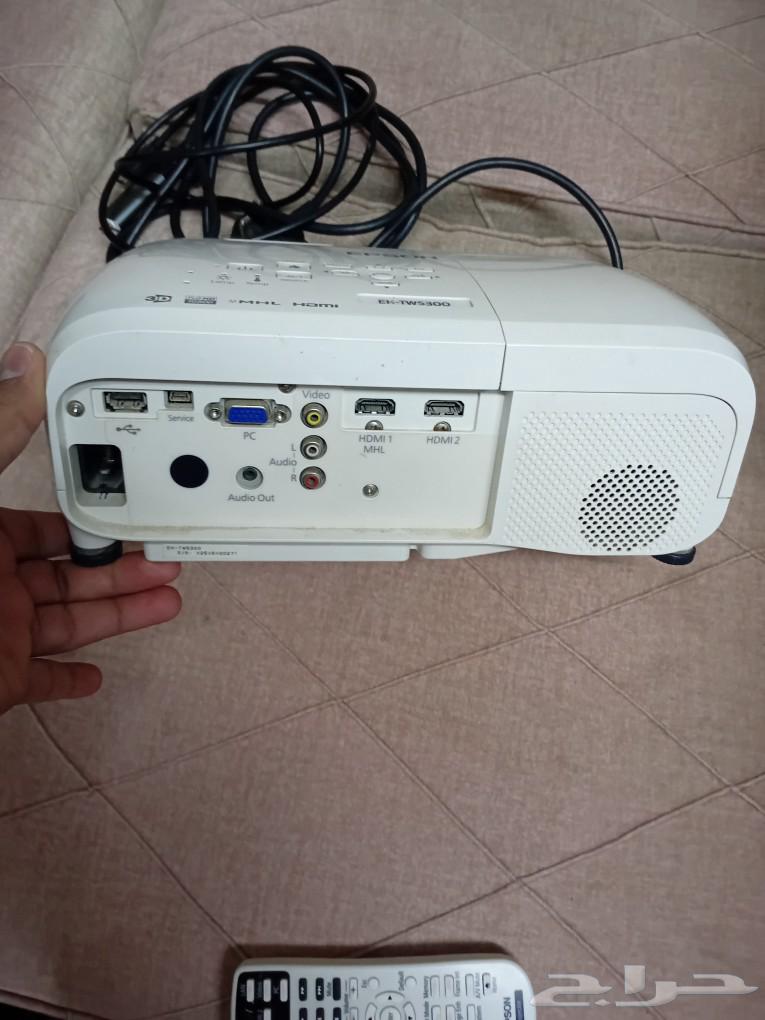 بروجكتور ايبسون 400 ريال بدون عيوب63184928442627113