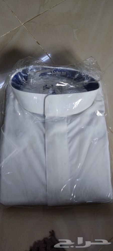 For sale: new embroidered and plain clothes made from the finest fabrics63249464521729113