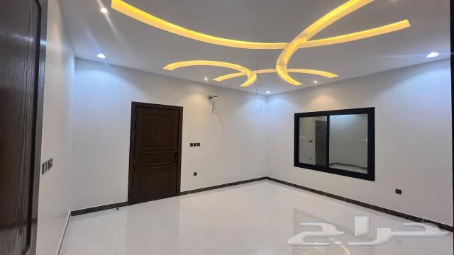 شقق مميزة للتمليك ( 5 و 6 غرف ) في حي الشاطيء بالقنفذة63008066967682112