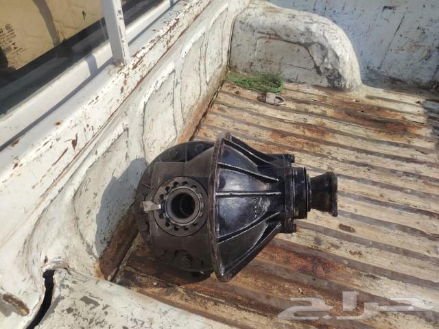 There are Isuzu and Mitsubishi spare parts available.63405235652097113