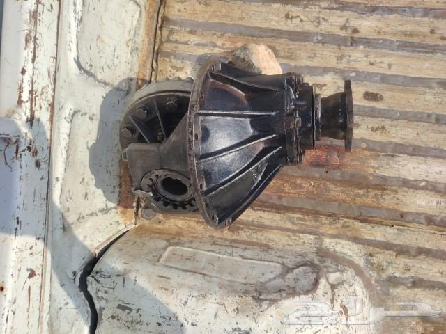 There are Isuzu and Mitsubishi spare parts available.63405235652097114