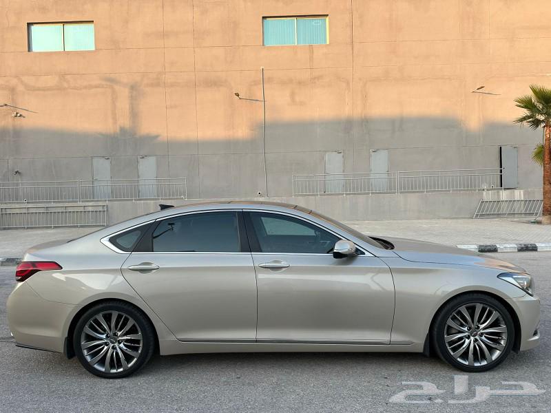 Sex 2015 Royal 8 cylinder sold sold63404908182402114