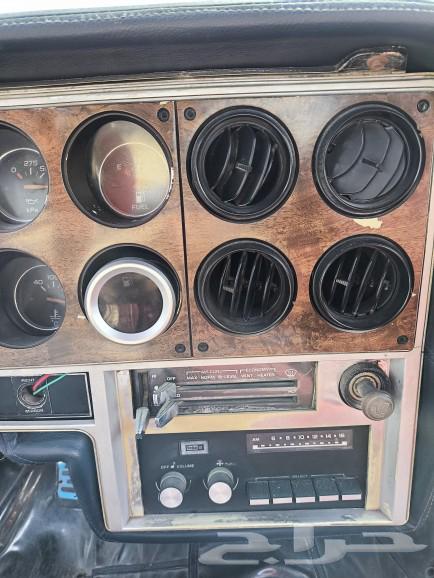 Pontiac Bonneville 198663373310642691111