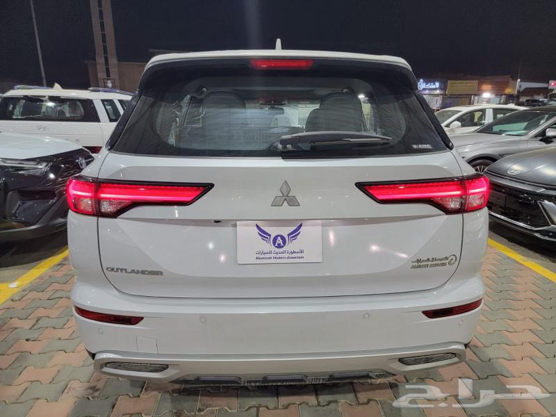 ميتسوبيشي اوتلاندر هاي جميع الفئات 202463374509184131114