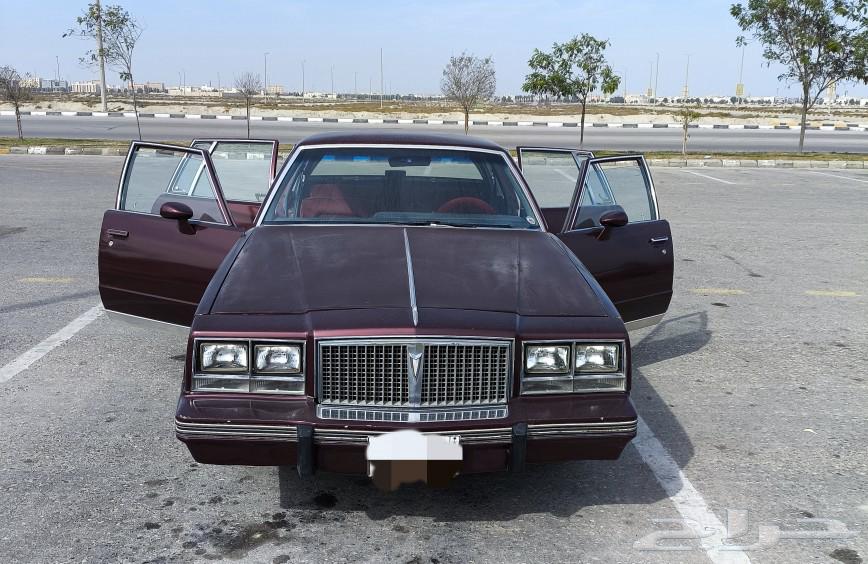 Pontiac Bonneville 198663373310642691114