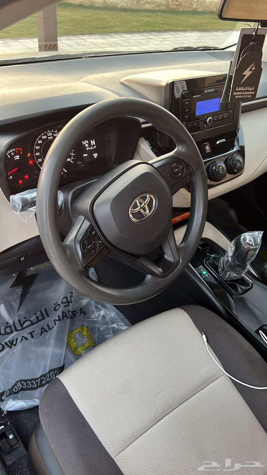 تويوتا كورولا 2021 طيس فضي شد بلد 1500 cc63372843398529112