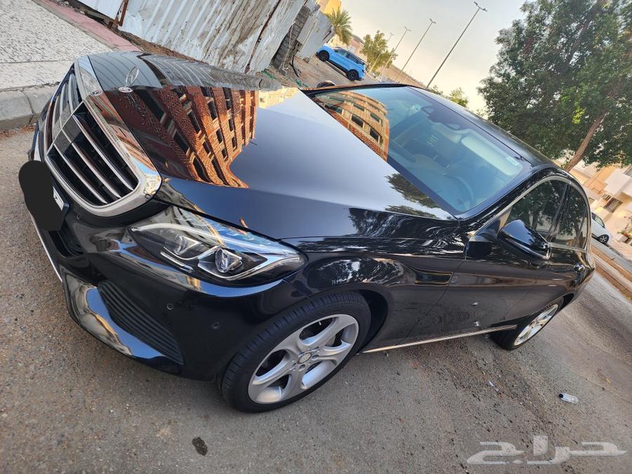 Mercedes-Benz C250 Juffali 2016 four buttons full option63368962660866112