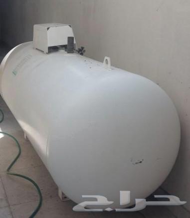 A gas cylinder of 1000 liters and the communication will be only on WhatsApp63008413570305114