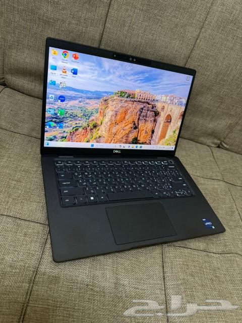 Almost new Dell Latitude laptop with Core i7 processor, carbon fiber63236343417857114
