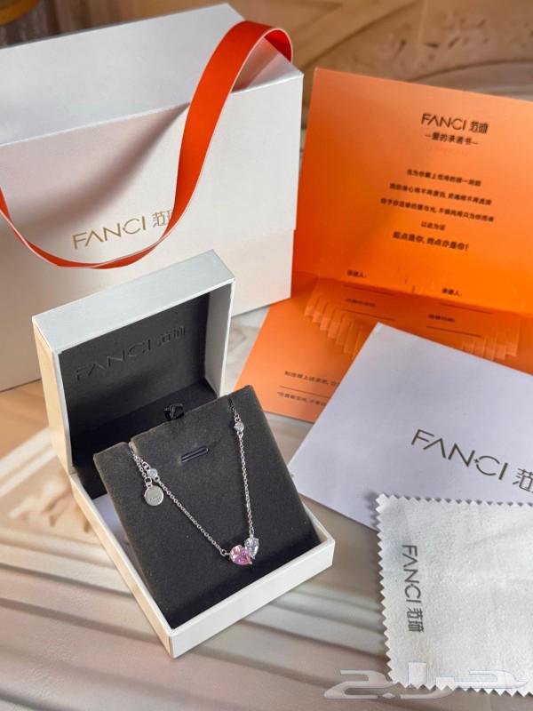 _Shine with the Elegance of FANCI Necklace_63618180828161114
