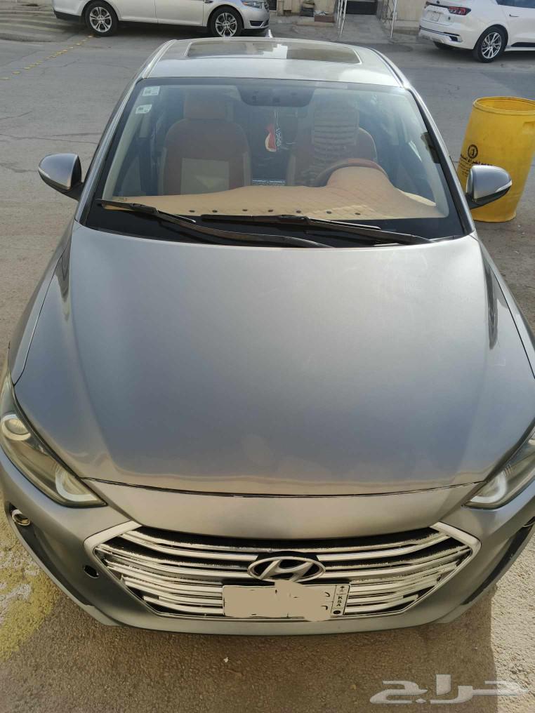 Elentra 2017 model.63360915026435110