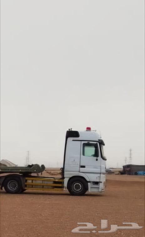 Volvo trucks for sale, various sizes available63360618018434111