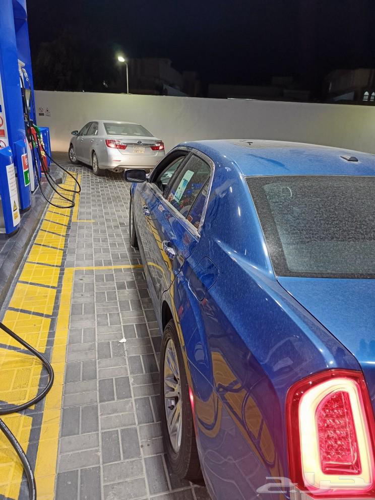 300C63366860750977114
