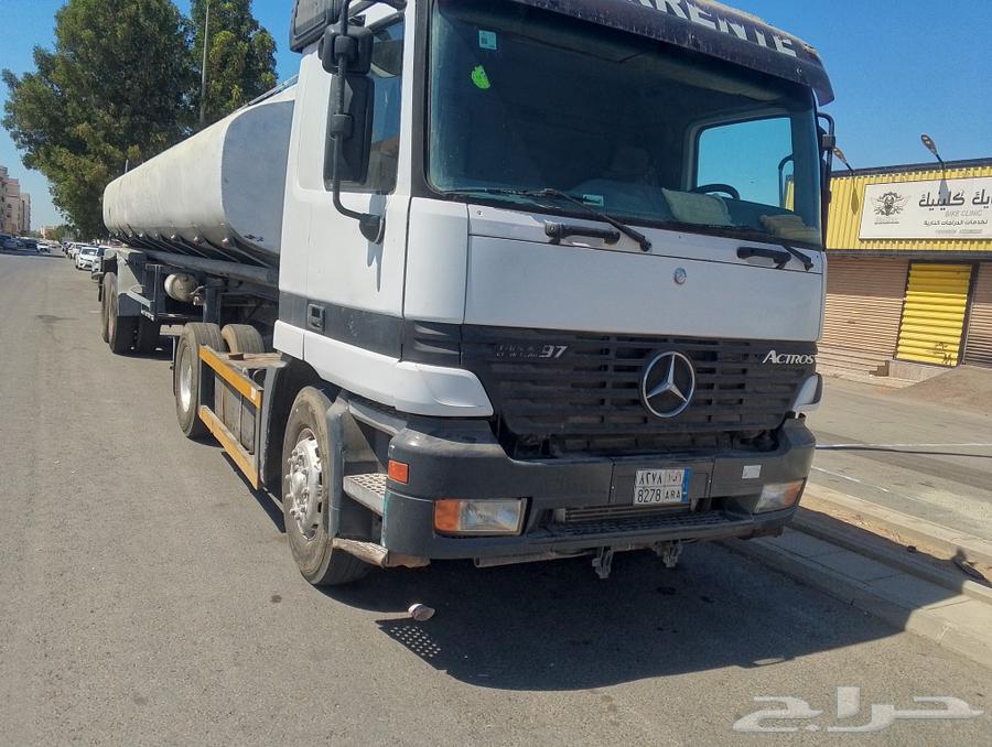 Trailer truck white 30 tons manual gearbox63241158371843112