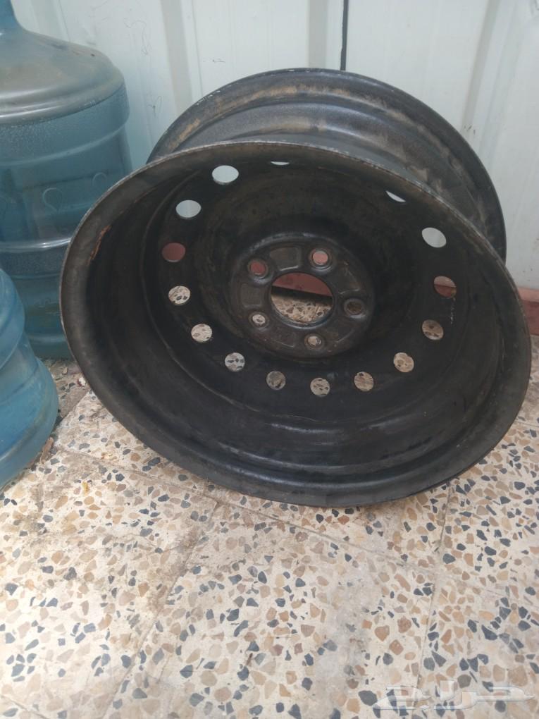For sale, 15-inch rim63245259061891111