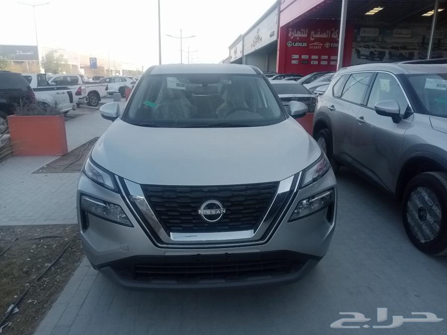 Nissan Extreem 5 seats standard 2025632371393881611120