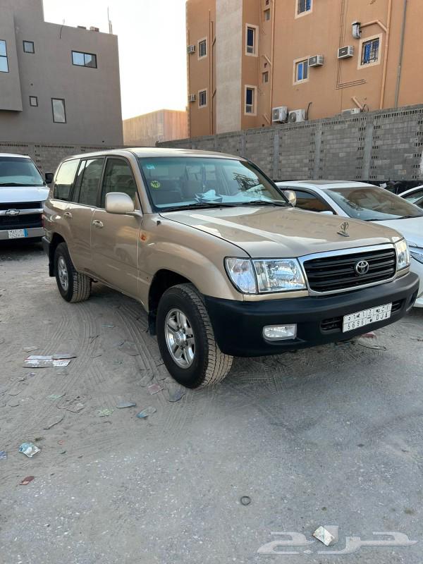 Land Cruiser Model 2005, automatic transmission, double cabins, as per request63237628875907112