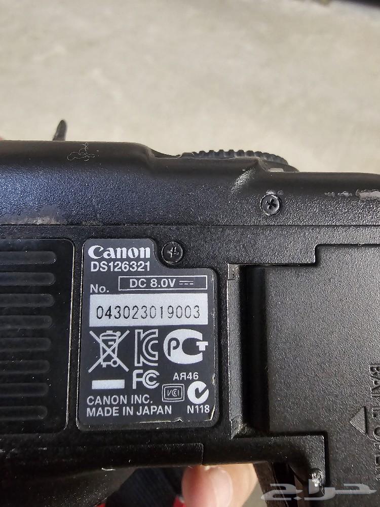 Canon 5D3 camera, full-frame, well-known for its reputation.63159456993411113
