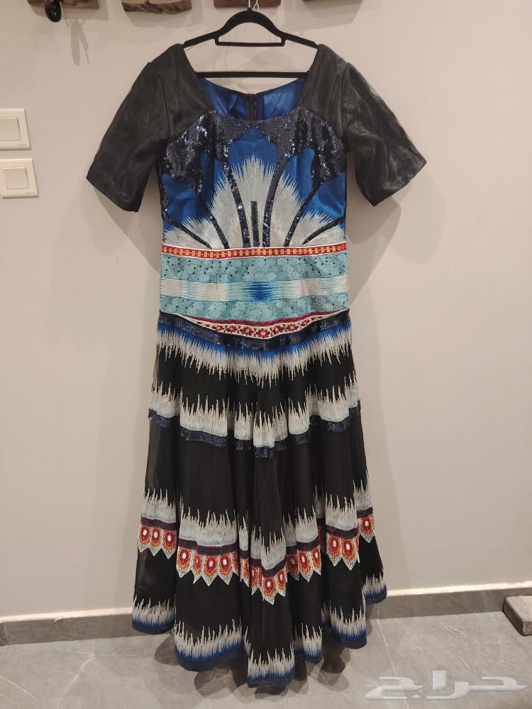 Very luxurious evening and party dress, size 1863160374224258112