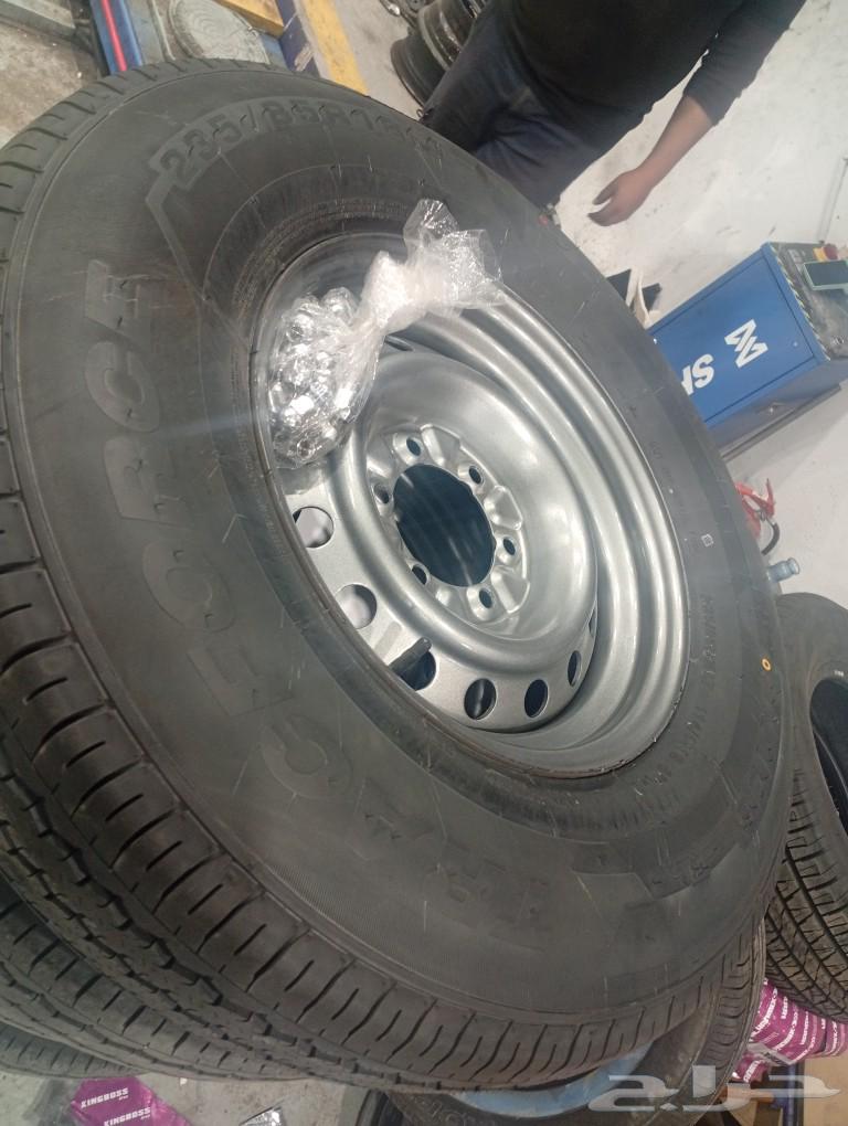 5 car rims with 5 tires, used for one week, under warranty.63238145655041111