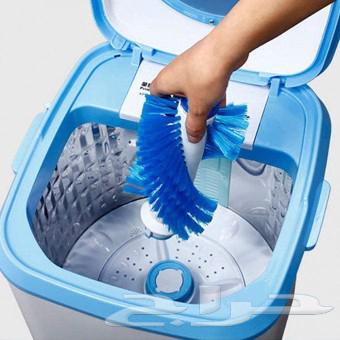 The shoe washer eliminates bad odors from your shoes and leaves them scented.63158100425602112