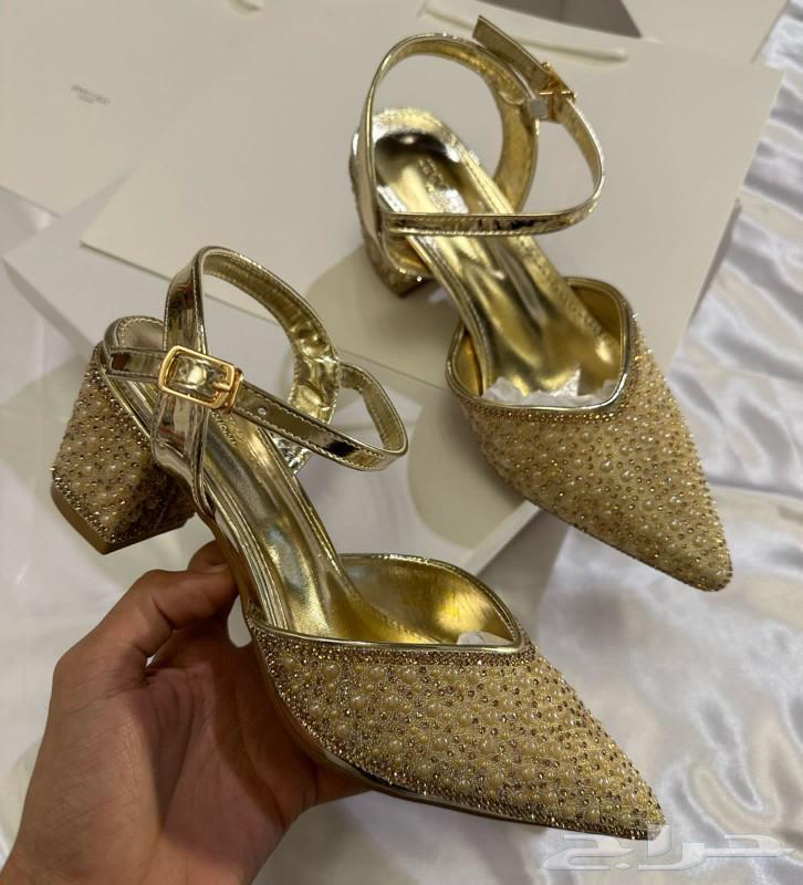 Jimi Show's heel63157212163074113
