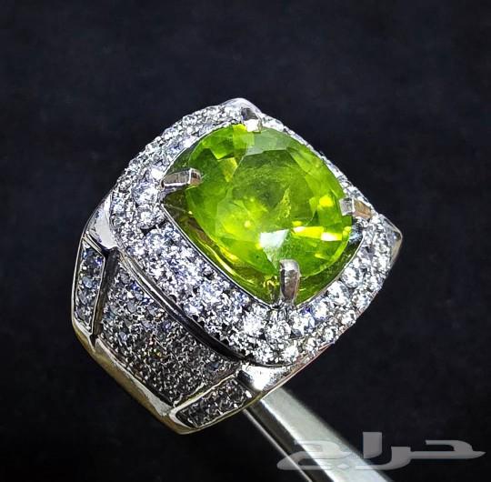 Luxurious natural Tsavorite ring63155754703233112