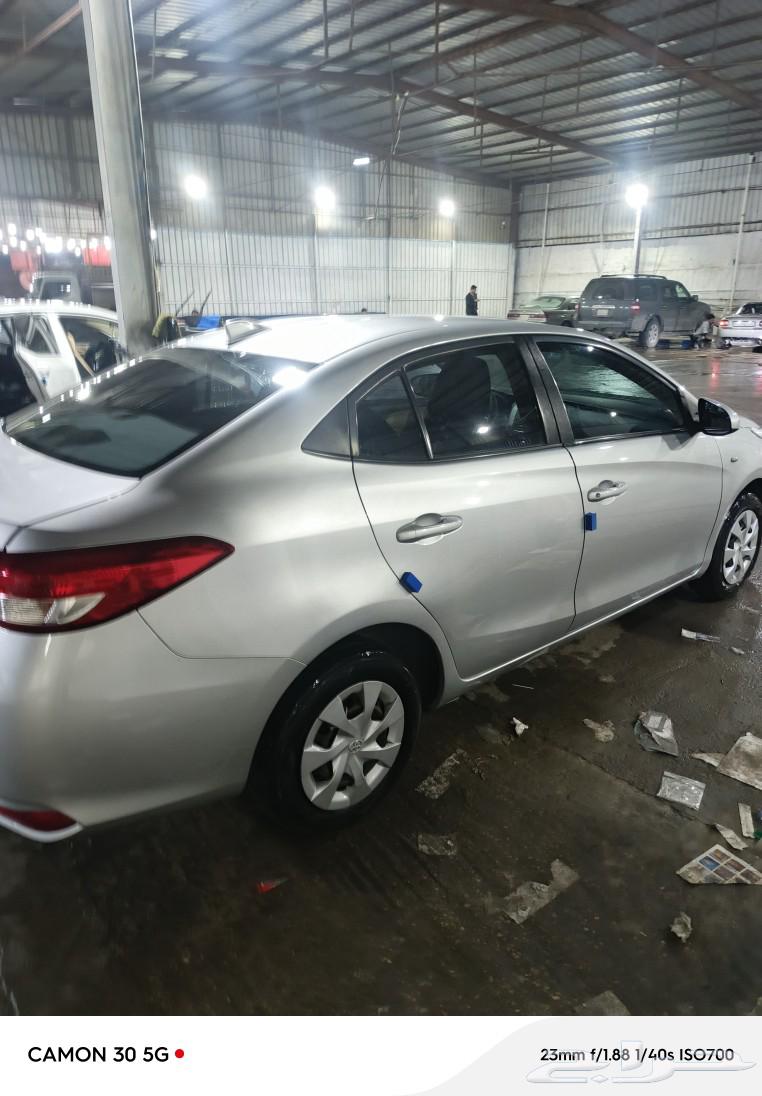 Selling a 2019 Yaris model, mileage 201, engines, automatic transmission.63226302114306112