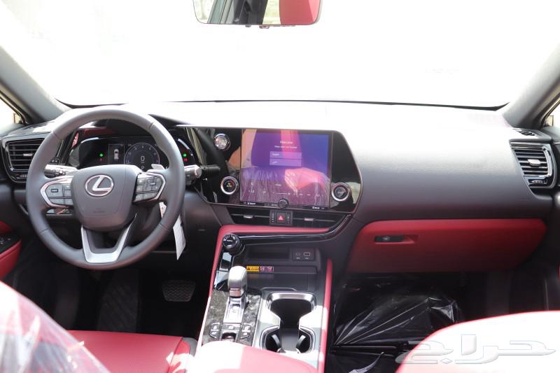 Lexus NX 350 with the lowest installment rate of 1.9 and a discount for cash payment63226821617026112