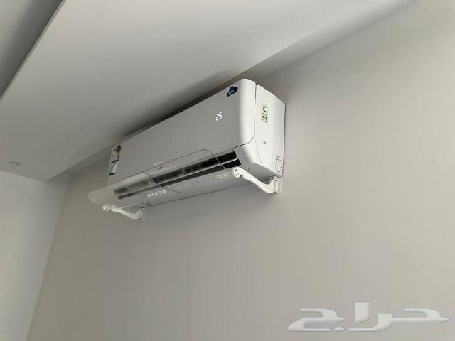 موجه موزع عاكس مانع حاجز عازل ساتر غطاء رداد هواء مكيف اسبلت63151606133250113