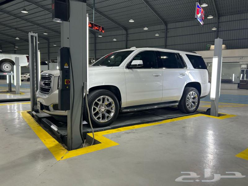 GMC YUKON SLT 201663224351832193111