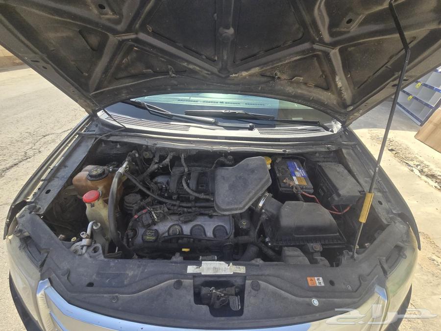 Ford Edge 2009 car, the car is in good condition, God willing.63220869989761113
