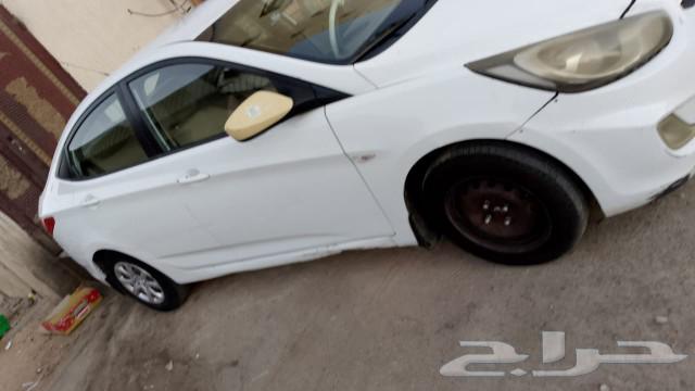 للبيع سياره اكسنت موديل 2013 السعر 14630098345221151118
