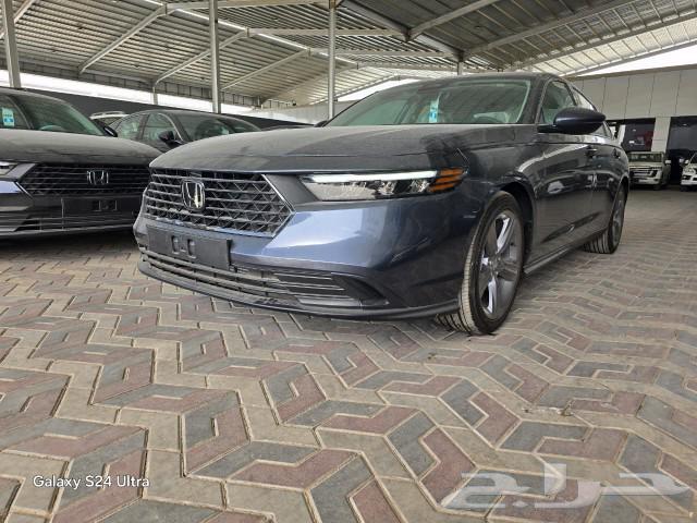 Honda Accord EX half-full 2025 model at the lowest price63220874050306112