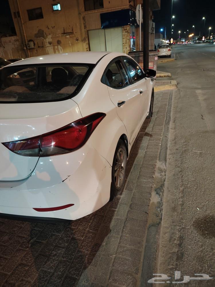 Hyundai Elantra. 201563220873857667113