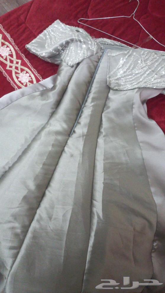 A formal dress I wore or a 4XL size outfit63498299447810111
