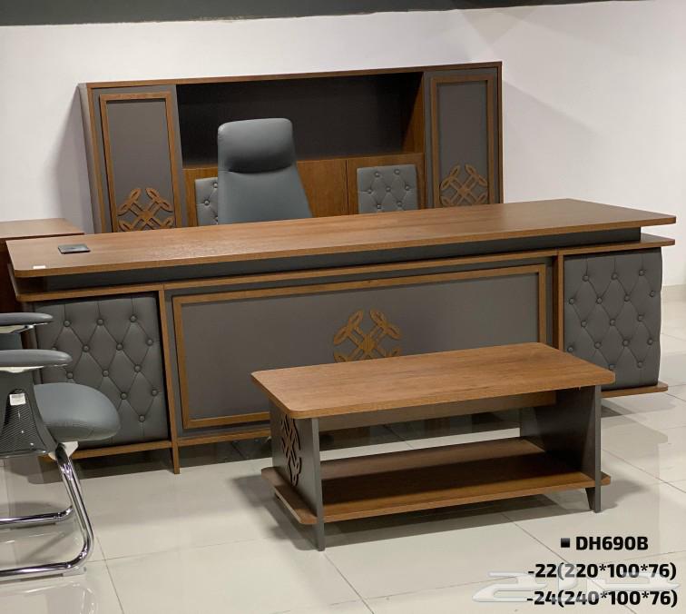 Office table63147928773633112