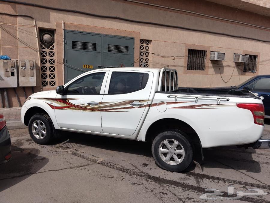 Mitsubishi 4 4 double door pick up medel 201863211934753793113