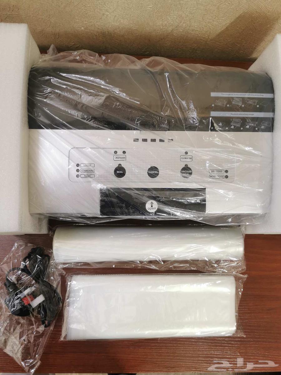 Air evacuation device63143742471426112