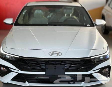 Hyundai Elantra 202563205914893571112