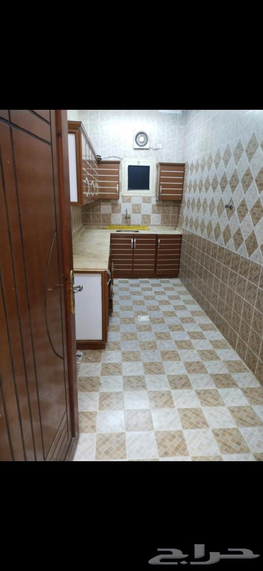 شقه للايجار في حي الصفا جيزان63009994778114111