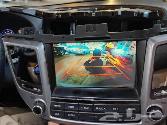 The 2017 Tucson screen is Korean and supports Apple CarPlay.63205921920131111