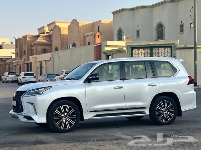 Lexus 2020 570, Saudi national63205384557315112