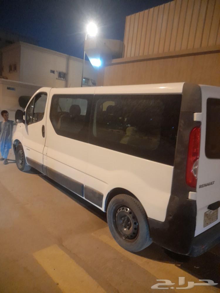 Look, the 2014 Renault car doesn't enter except the complete one.63206409957377111