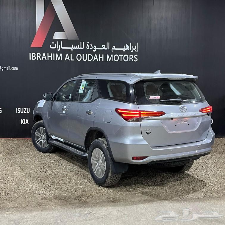 Toyota Fortuner GX2 gasoline 202563206924102787113