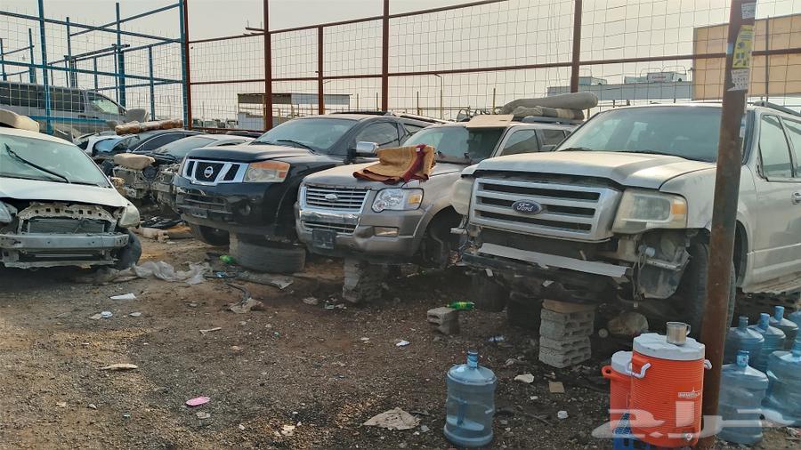 Explorer and Expedition Nissan Armada Pathfinder GMC63204338817922113